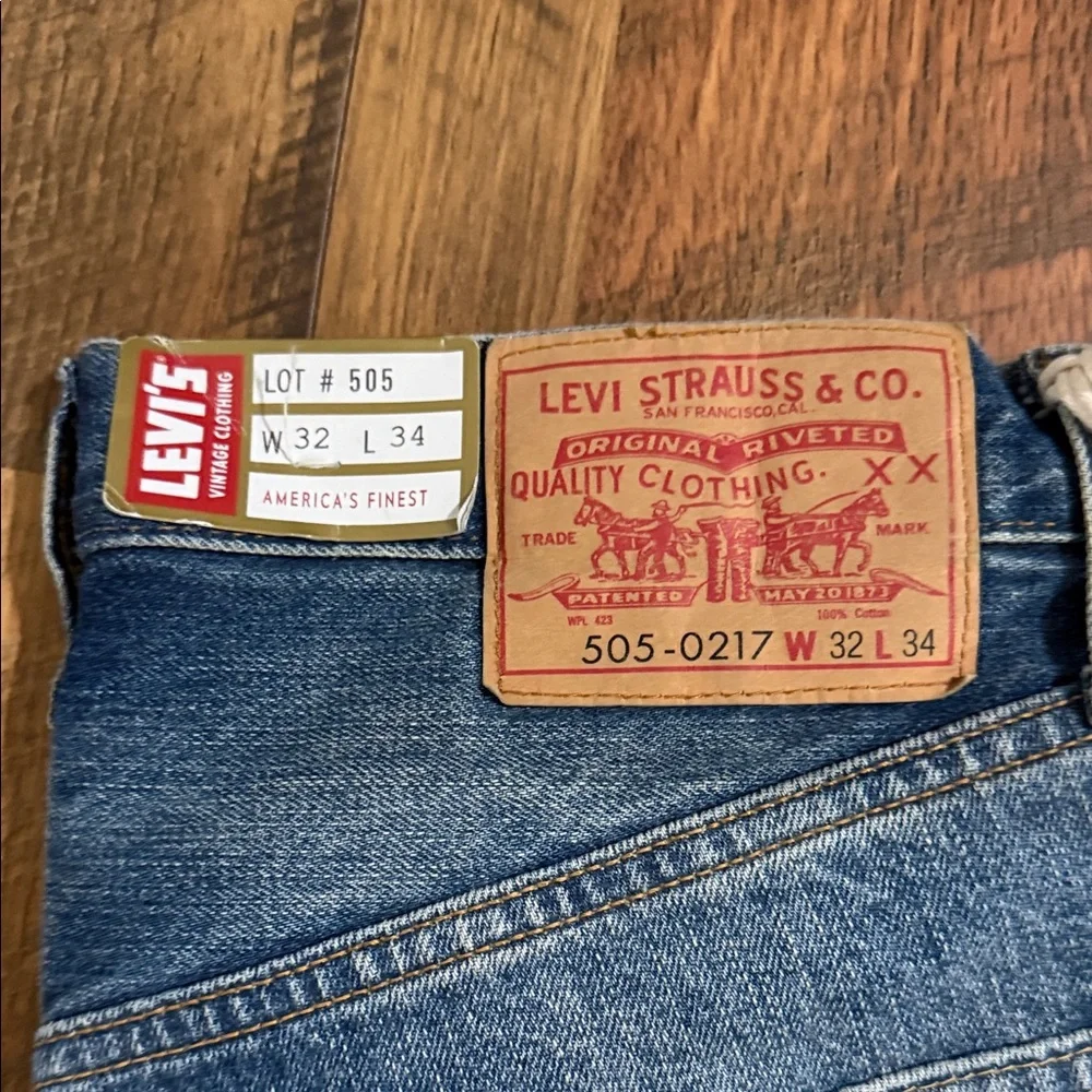 Levis new tags